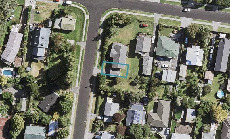 3B Beach Road, Weymouth, Auckland - Carousel 1