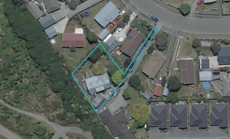 42A Medina Crescent, Parklands, Christchurch - Carousel 1