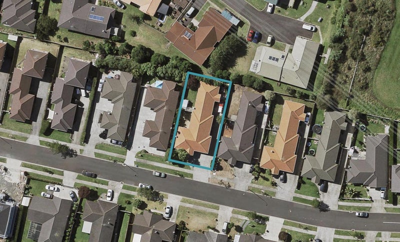 26 Carrick Glen Avenue, Flat Bush, Auckland - Carousel 1