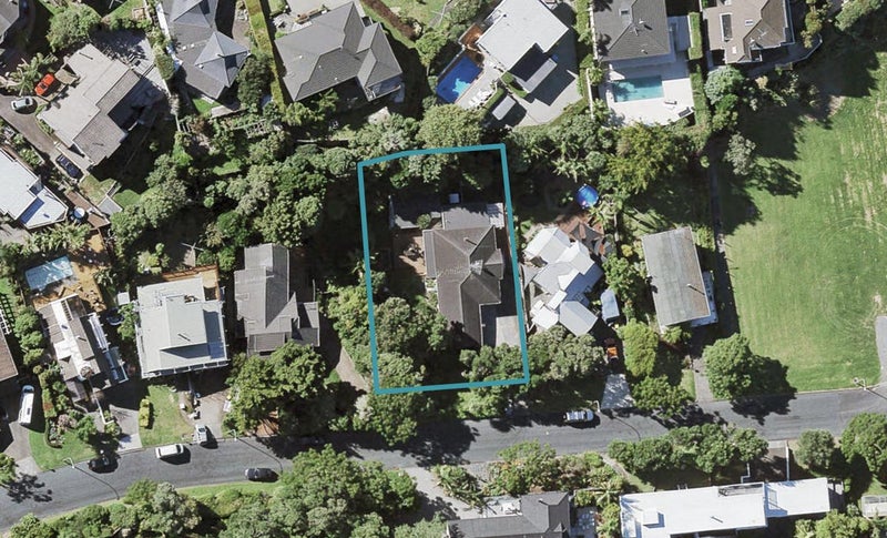 194 Sandspit Road, Shelly Park, Auckland - Carousel 1