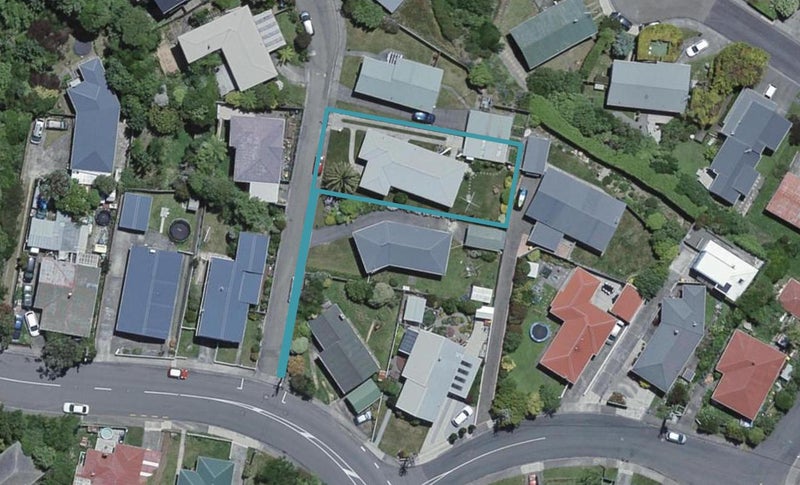 6 Pauline Way, Paparangi, Wellington - Carousel 1