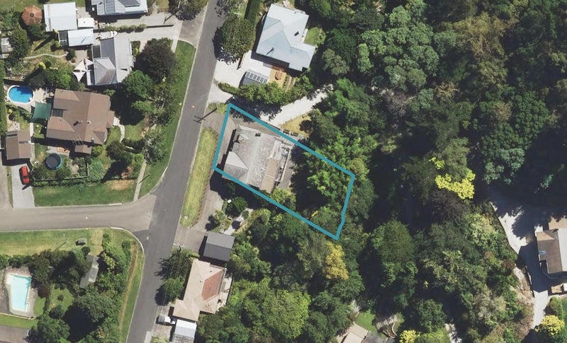 7 Russell Street, Whataupoko, Gisborne - Carousel 1