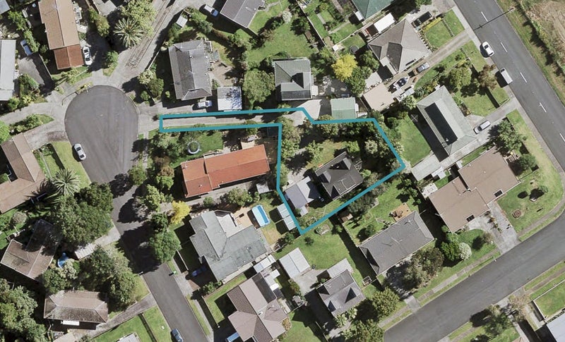 13 Lorelei Place, Opaheke, Papakura - Carousel 1