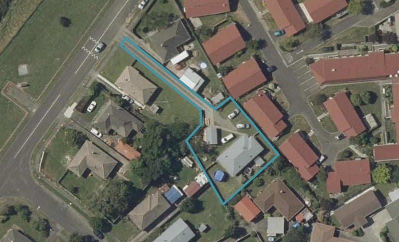 29A Clausen Street, Takaro, Palmerston North - Carousel 1