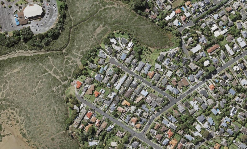 14 Spencer Terrace, Hauraki, Auckland - Carousel 1