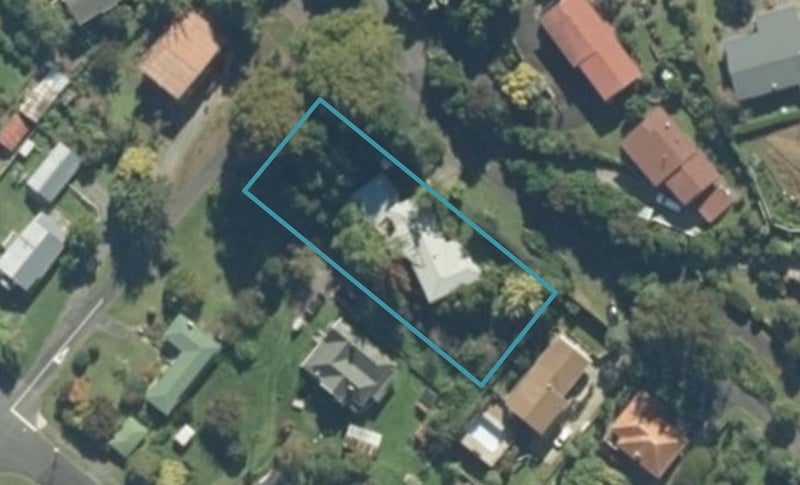 24 Lewis Street, Paeroa, Paeroa - Carousel 1