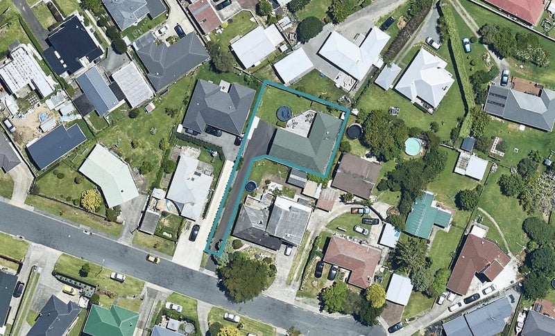 36B Bell Street, Judea, Tauranga - Carousel 1