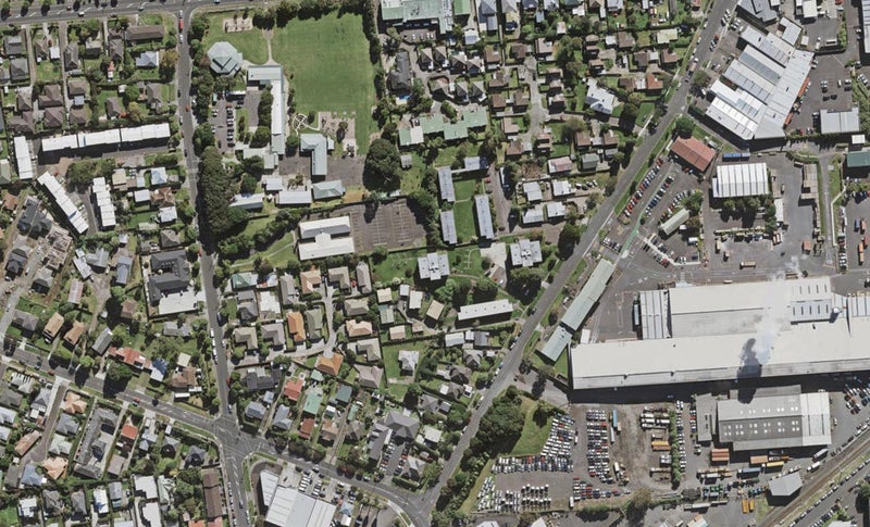 5/18 Felix Street, Onehunga, Auckland - Carousel 1