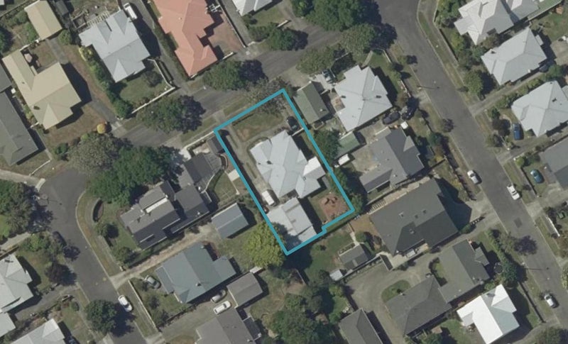 17 Mahoe Avenue, Takaro, Palmerston North - Carousel 1