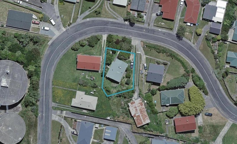 30 Ruskin Road, Newlands, Wellington - Carousel 1