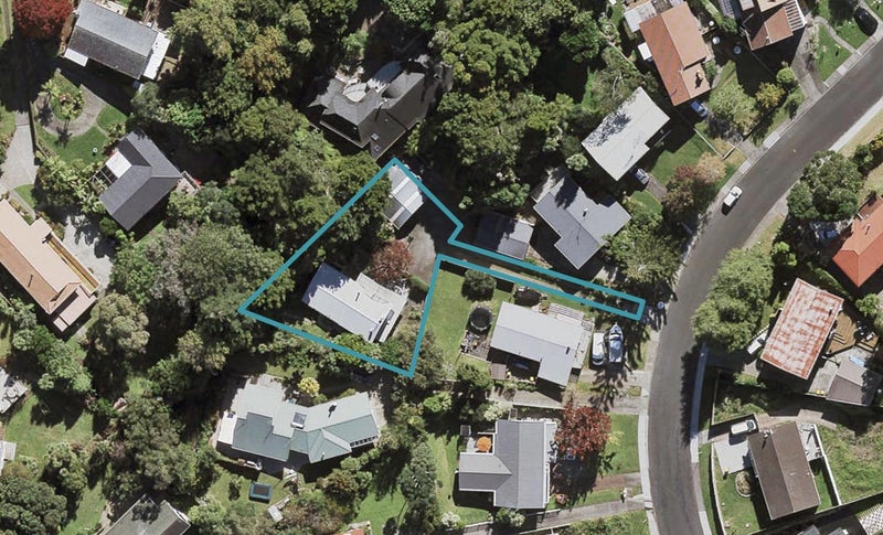 28 Compton Street, Hillcrest, Auckland - Carousel 1