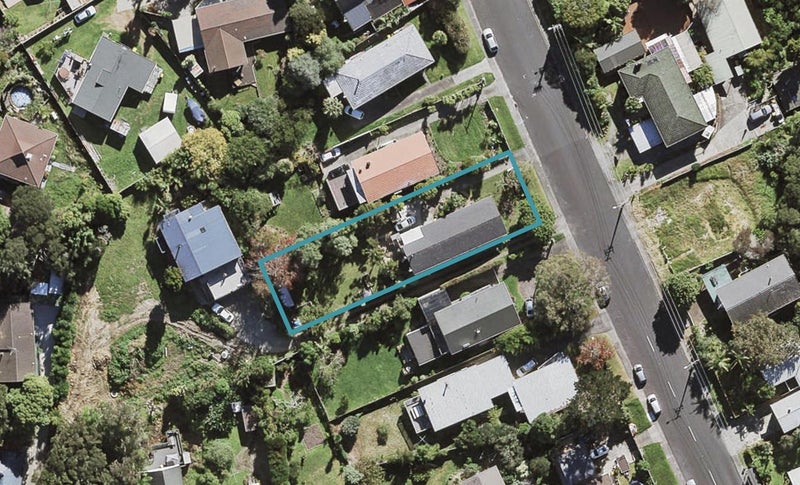 10 Lynn Road, Bayview, Auckland - Carousel 1