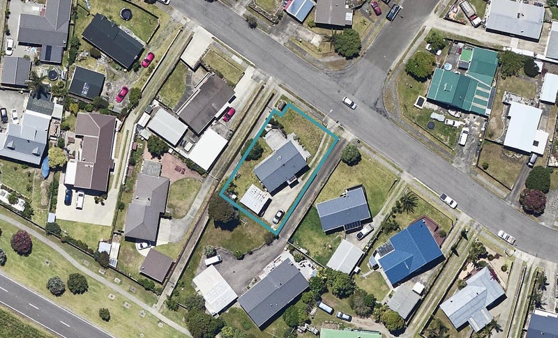 16 Landscape Road, Coastlands, Whakatane - Carousel 1