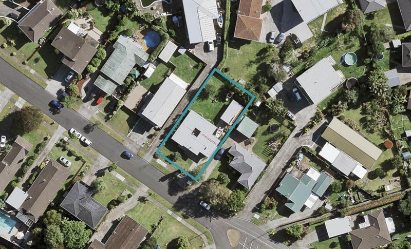 16 Bexley Place, Pahurehure, Papakura - Carousel 1
