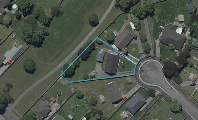 7 Lusk Place, Shirley, Christchurch - Carousel 1