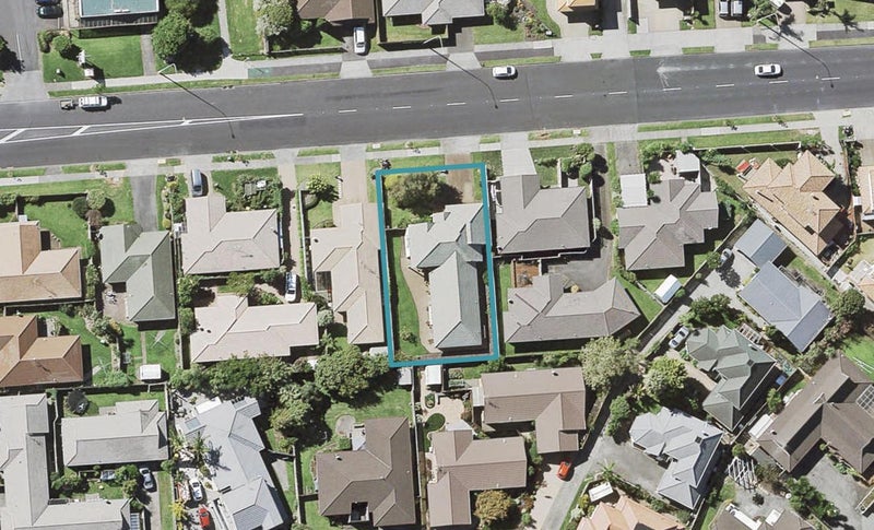 118 Meadowland Drive, Somerville, Auckland - Carousel 1