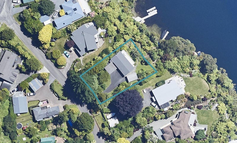 17 Calder Road, Lake Okareka, Rotorua - Carousel 1