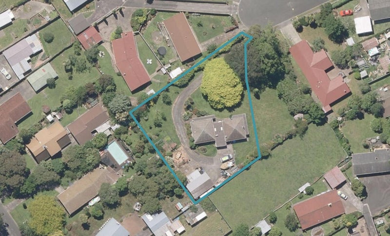 5 Photinia Place, Aramoho, Whanganui - Carousel 1