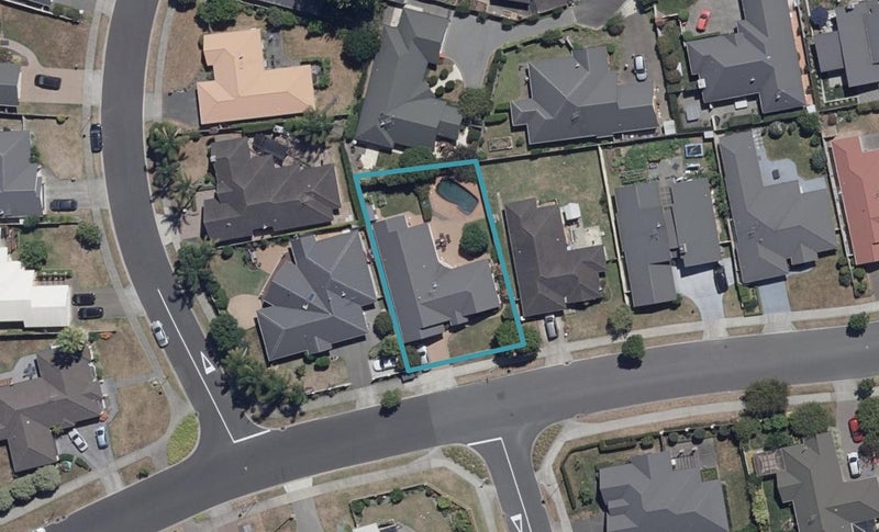 9 Coleraine Drive, Rototuna, Hamilton - Carousel 1