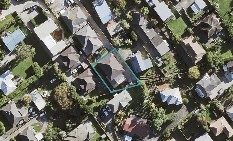 19B Maioro Street, New Windsor, Auckland - Carousel 1