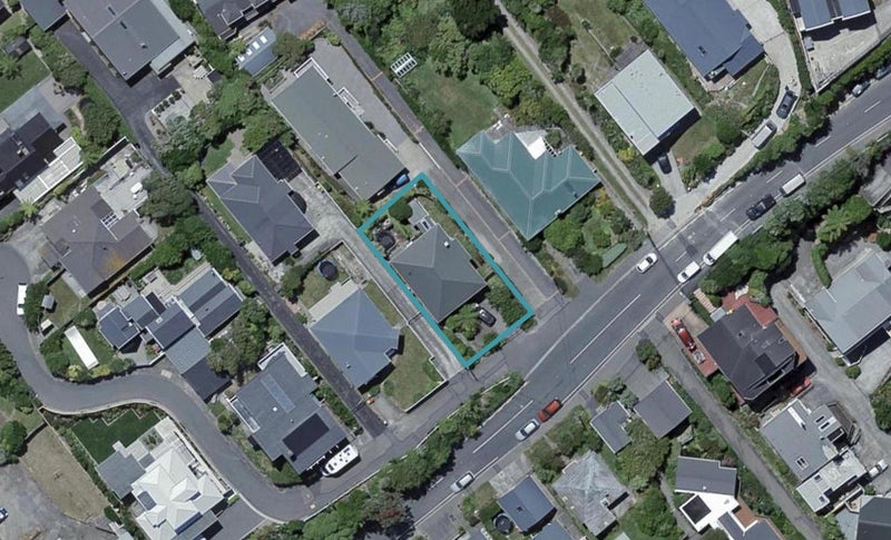 22 Waru Street, Khandallah, Wellington - Carousel 1
