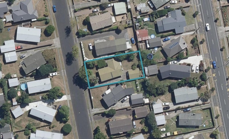 20 Elmwood Crescent, Pukete, Hamilton - Carousel 1