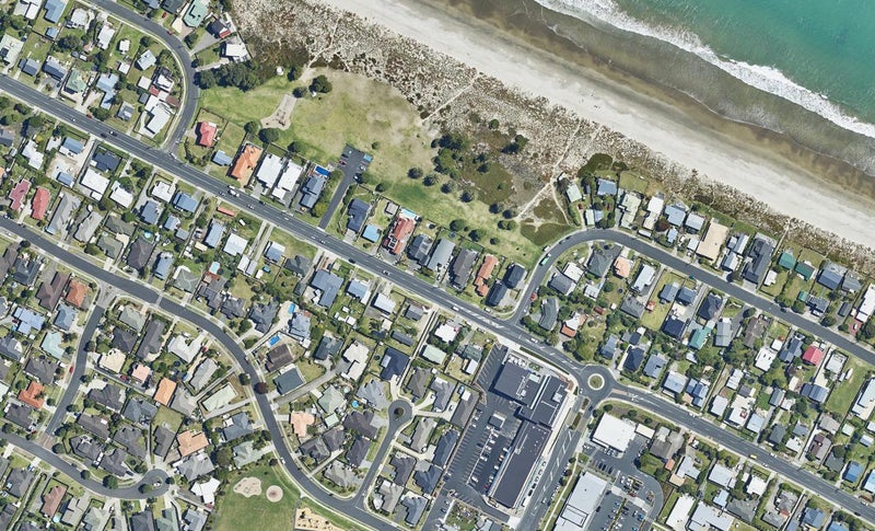 1175 Papamoa Beach Road, Papamoa Beach, Papamoa - Carousel 1