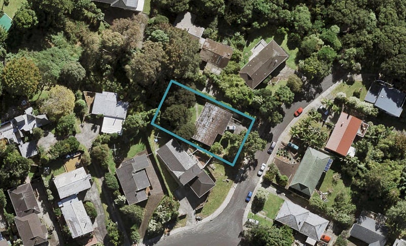 4 Odette Road, Totara Vale, Auckland - Carousel 1