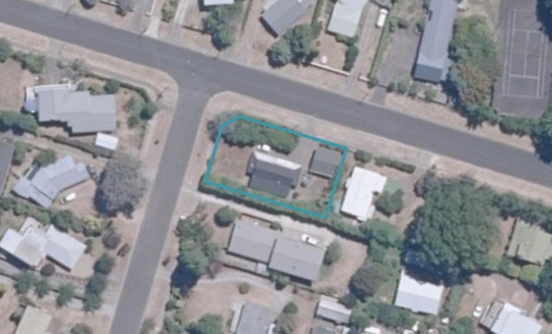 2 Kereru Street, Two Mile Bay, Taupō - Carousel 1