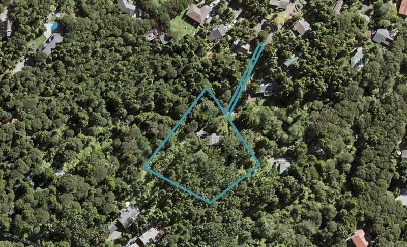 35 Longfellow Parade, Glen Eden, Auckland - Carousel 1
