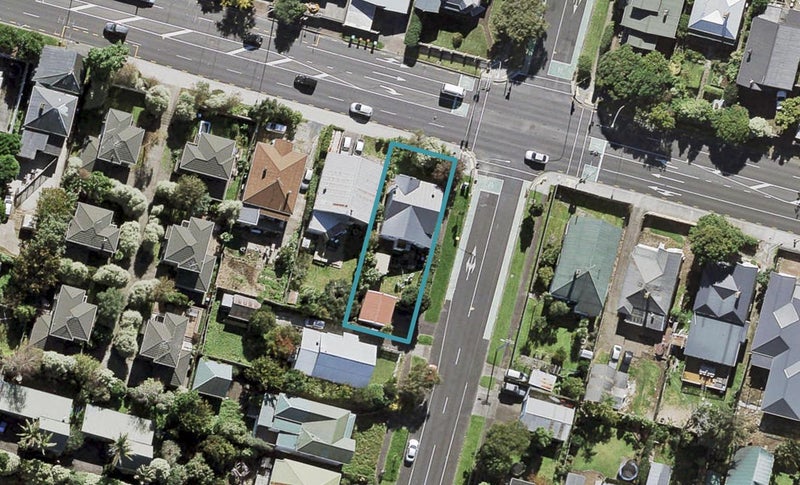 228 Balmoral Road, Sandringham, Auckland - Carousel 1