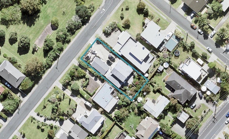 35 De Luen Avenue, Tindalls Beach, Whangaparaoa - Carousel 1