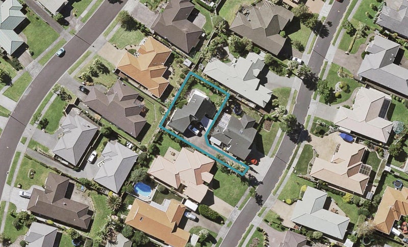 13 Emyvalie Place, Dannemora, Auckland - Carousel 1