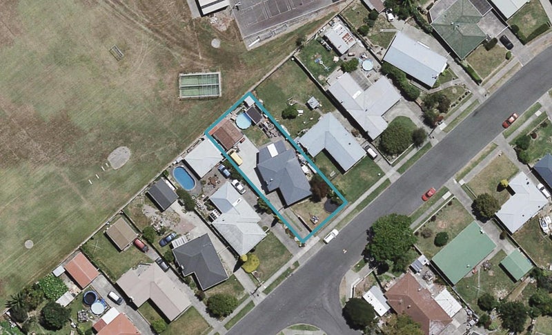 31 Morris Spence Avenue, Onekawa, Napier - Carousel 1