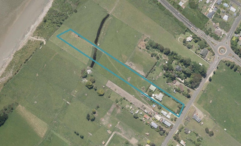 22 Wikitoria Road, Putiki, Whanganui - Carousel 1
