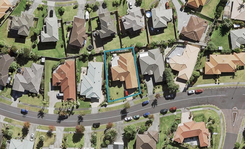 43 Bluebird Crescent, Unsworth Heights, Auckland - Carousel 1
