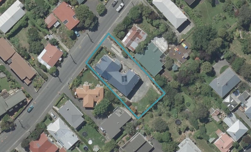 24 Signal Hill Road, Opoho, Dunedin - Carousel 1