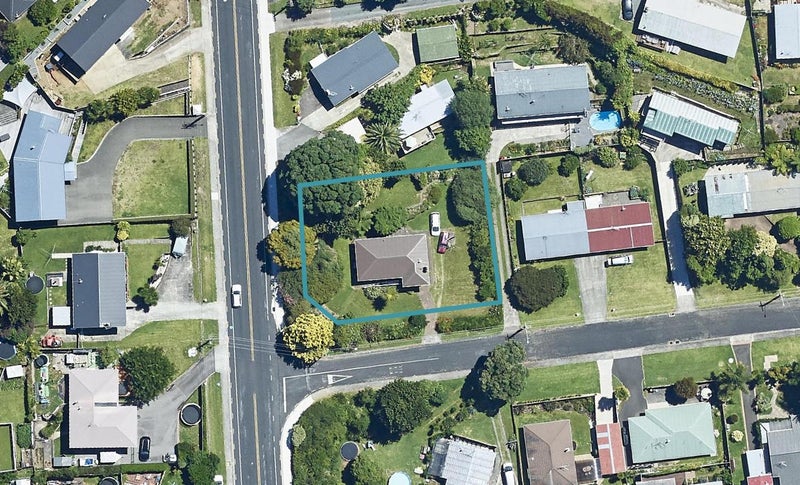 1 Stoddart Place, Brookfield, Tauranga - Carousel 1