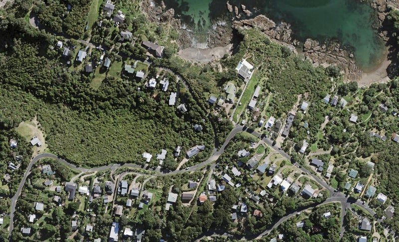 1 Newton Road, Oneroa, Waiheke Island - Carousel 1