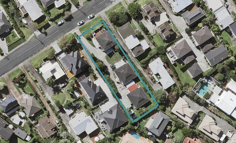 2/16 Hart Road, Hauraki, Auckland - Carousel 1