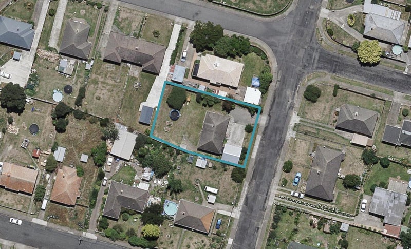 4 Carpenter Street, Waipukurau, Waipukurau - Carousel 1