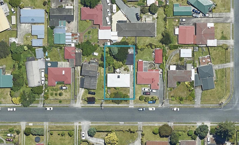 36 McKee Avenue, Fenton Park, Rotorua - Carousel 1