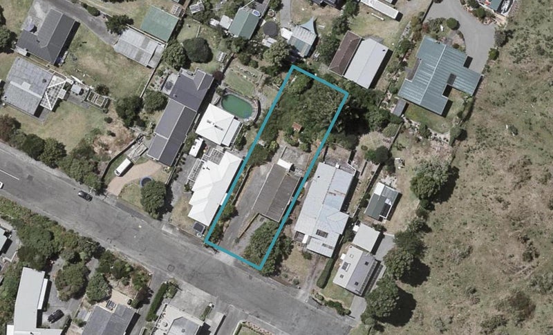 44 Manuka Street, Otaki Beach, Otaki - Carousel 1