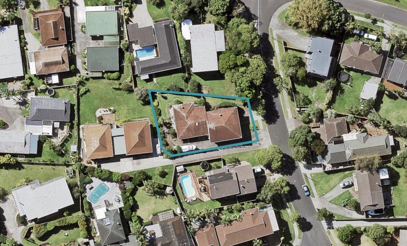 2/3 Sarah Place, Farm Cove, Manukau - Carousel 1