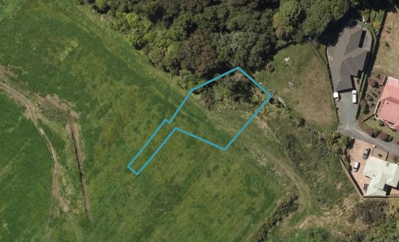17 Sycamore Drive, Kamo, Whangarei - Carousel 1