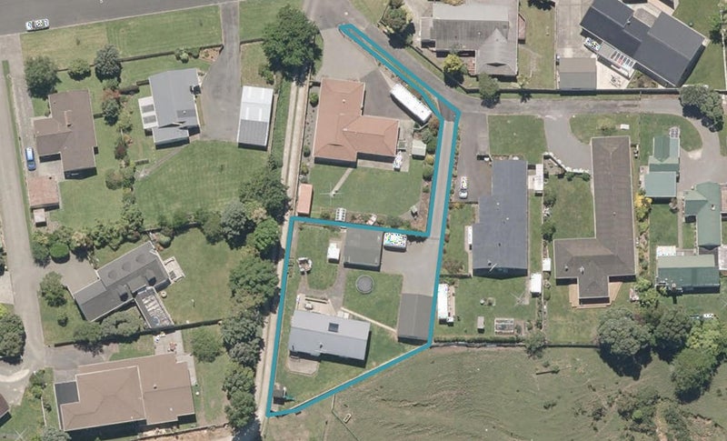 17 Burtts Road, Durie Hill, Whanganui - Carousel 1