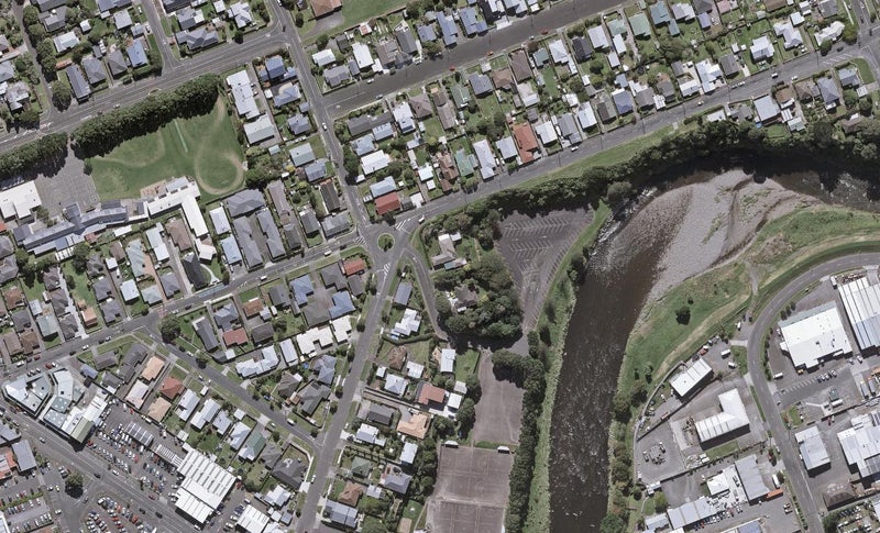 3 Raiomiti Street, Fitzroy, New Plymouth - Carousel 1