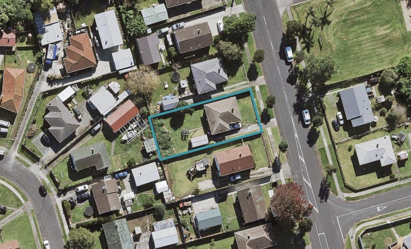 59 Bader Drive, Mangere, Auckland - Carousel 1
