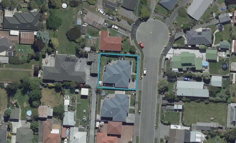 5 Inca Place, Redwood, Christchurch - Carousel 1
