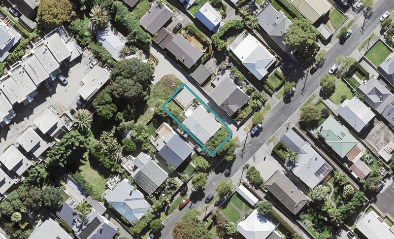 67 Wellpark Avenue, Grey Lynn, Auckland - Carousel 1